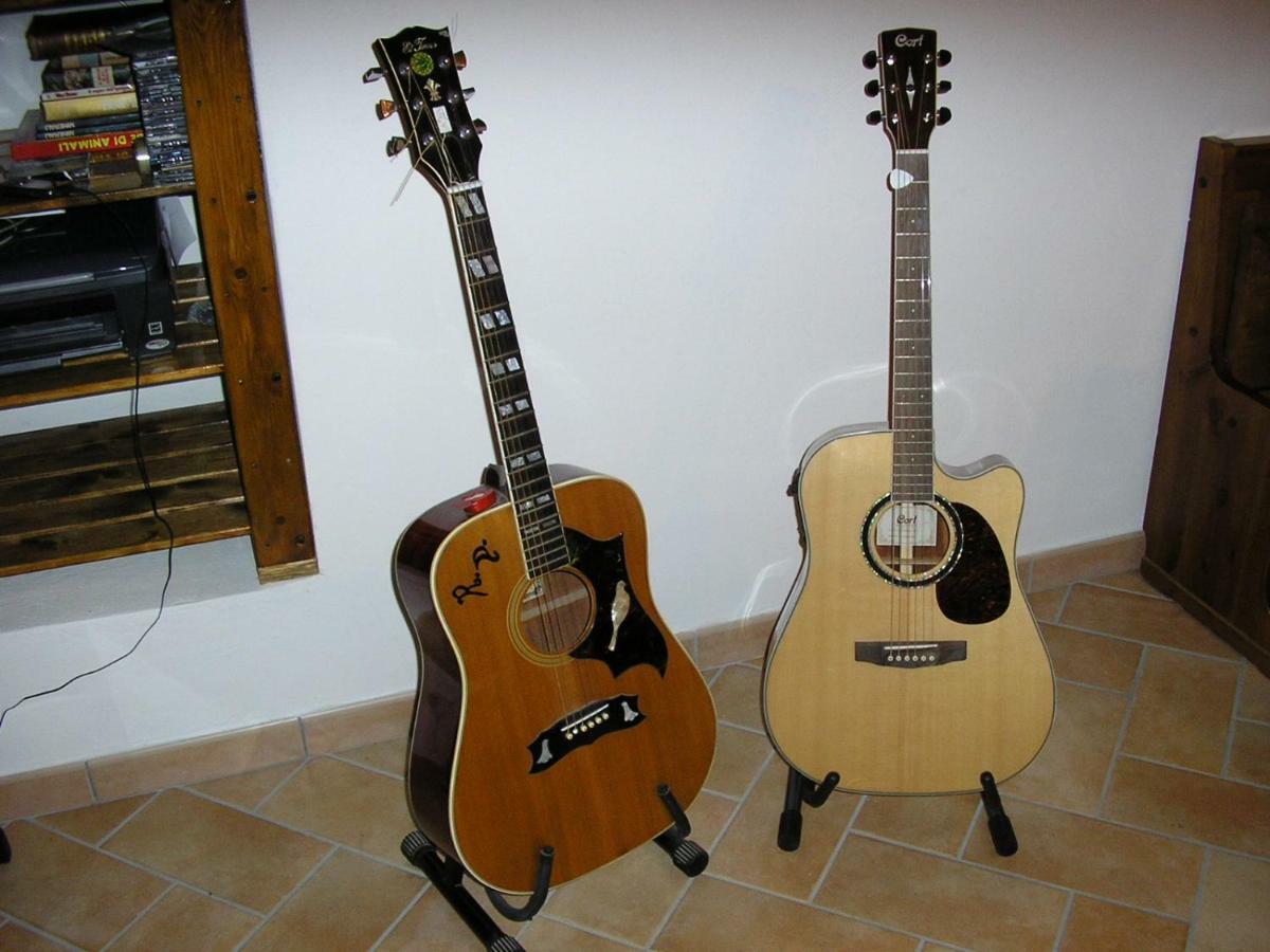 B&B Il Boschetto Calestano Luaran gambar